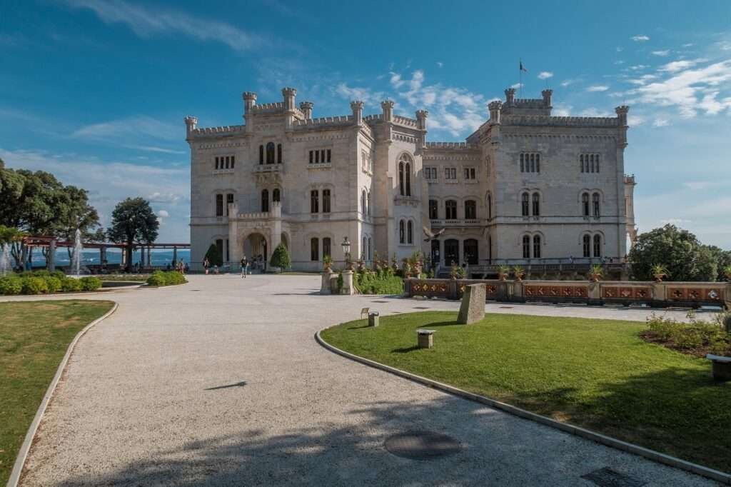 Trieste travel guide: Castle Miramare in Trieste